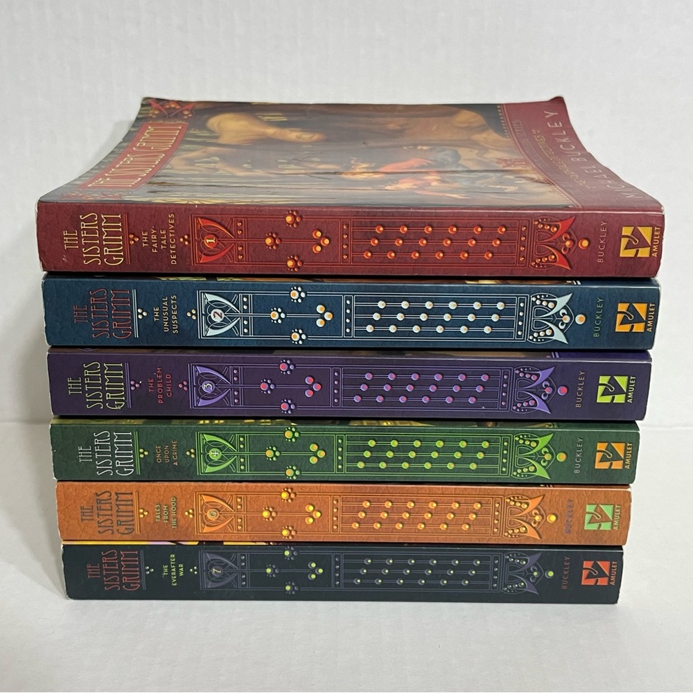 The Sisters Grimm Book Set - Multicolor